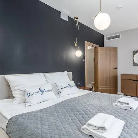 Апартаменти Deo Plaza - Old Town By Rent Like Гданськ
