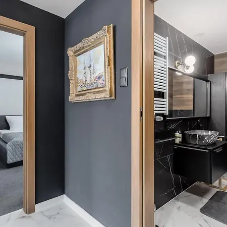 Apartment Deo Plaza - Old Town By Rent Like