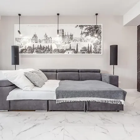 Апартаменти Deo Plaza - Old Town By Rent Like *
