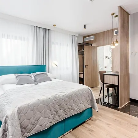 Deo Plaza - Old Town By Rent Like Apartment